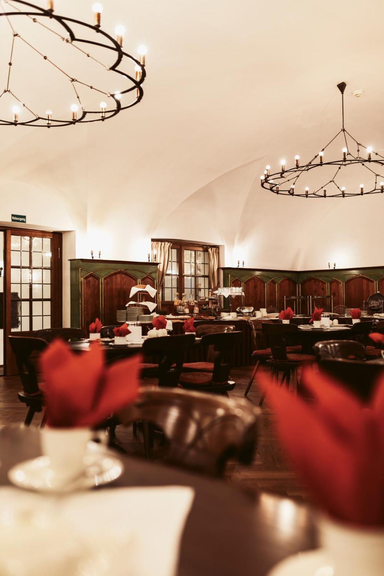 Hotel Goldene Sonne Landshut Kültér fotó